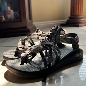 Chacos size 7